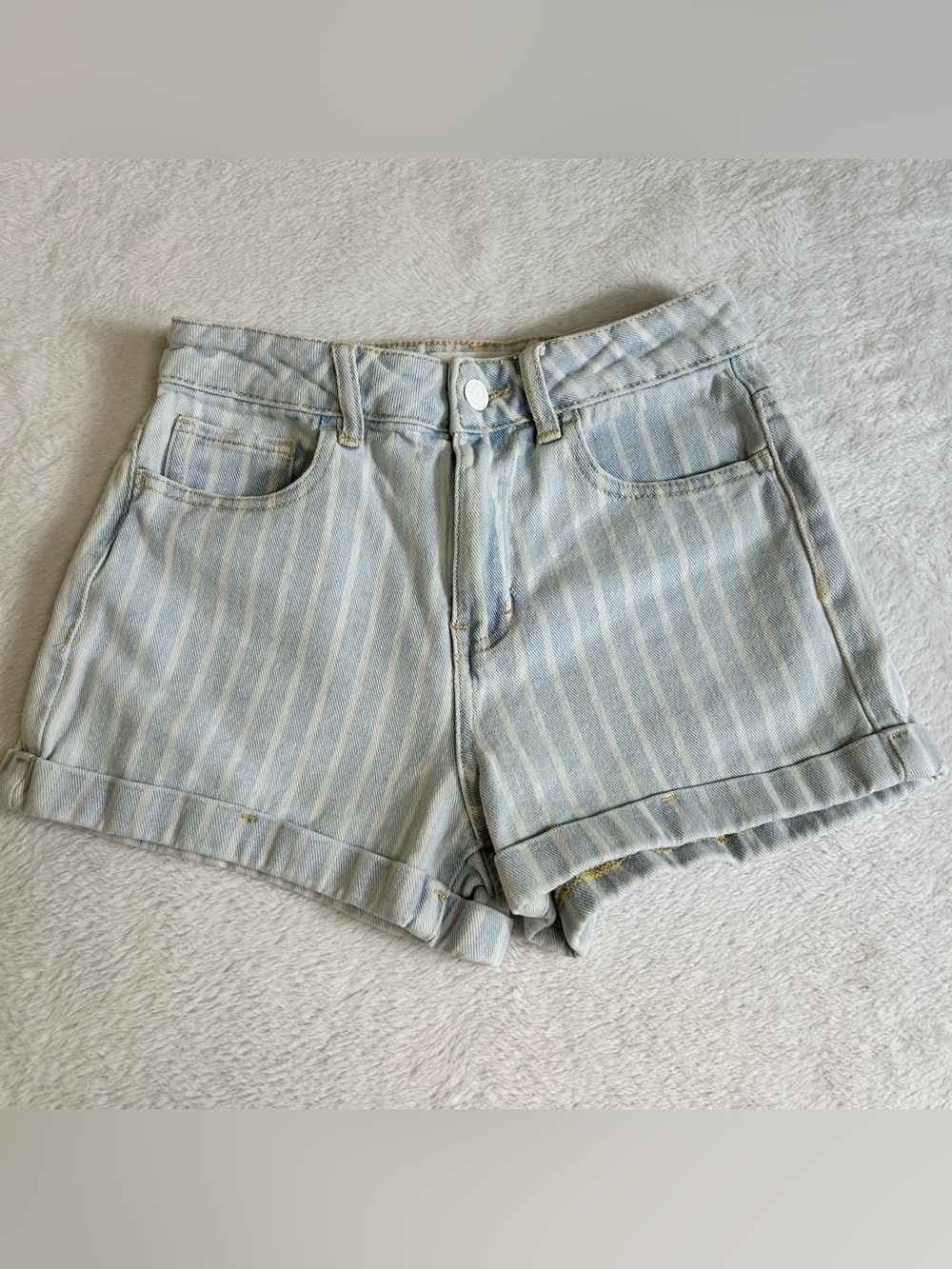 Pacsun Women's Mom Shorts Size 24 Blue White Striped Denim High Rise Y2K